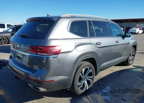 2021 Volkswagen Atlas 3.6L V6 Sel Premium z USA, uszkodzony, nr VIN 1V2TR2CAXMC540073